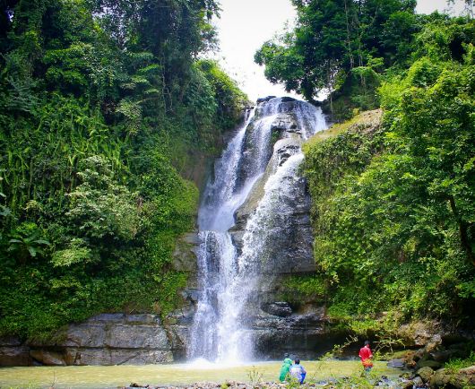 Cilacap Menari: Rahasia Liburan Tanpa Antre dengan F.R Tour & Travel